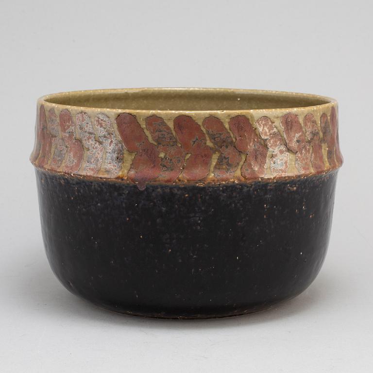 HERTHA BENGTSSON, a unique stoneware flowerpot, Rörstrand 1964.