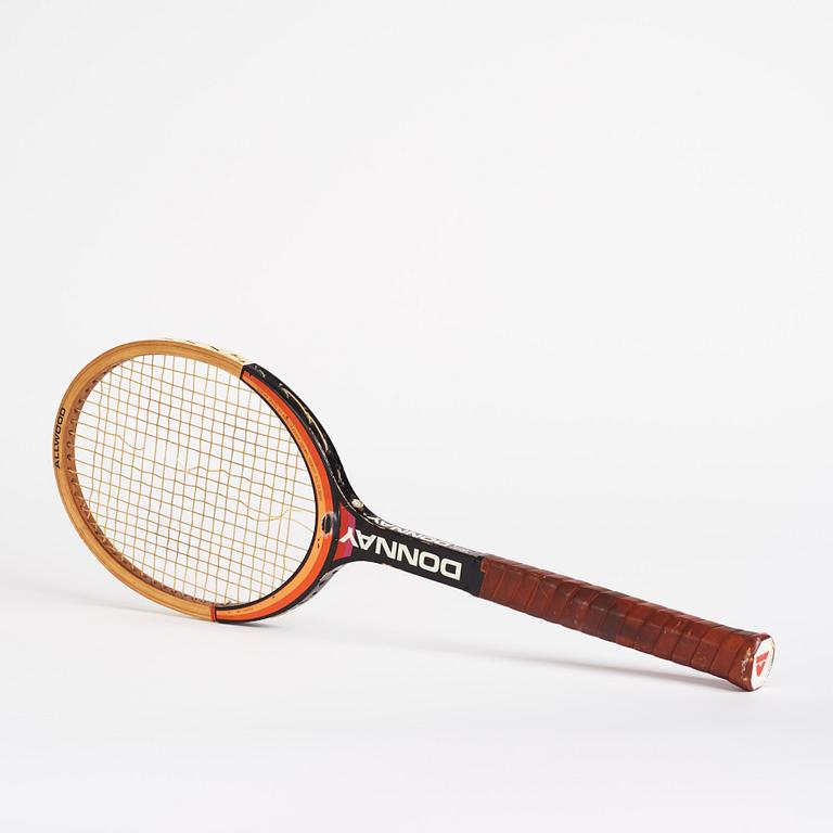 Tennis racket, Donnay Borg Allwood. Signed by Björn Borg with dedication on Slipcase.