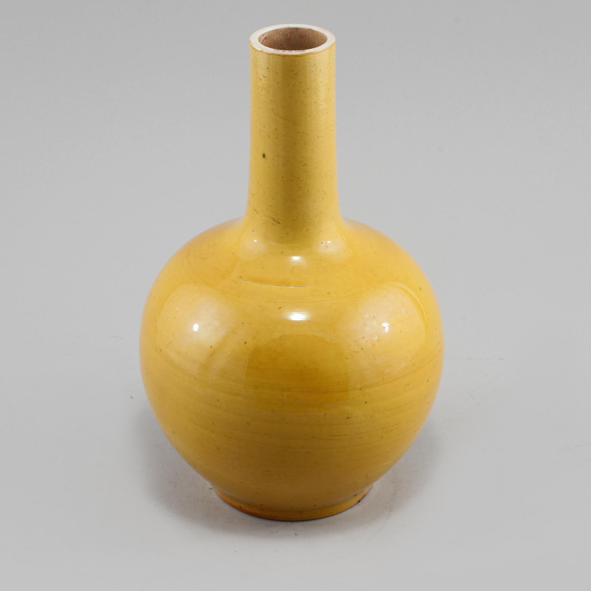 VAS, porslin, Kina, 1800/1900-tal.