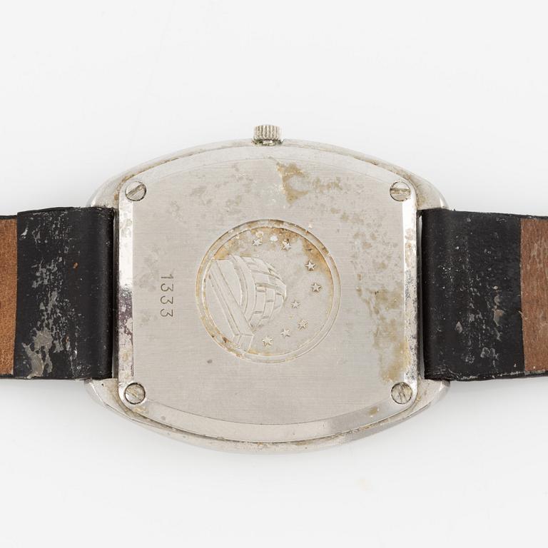 Omega, Constellation, Chronometer, wristwatch, 33.5 x 32 (38) mm.