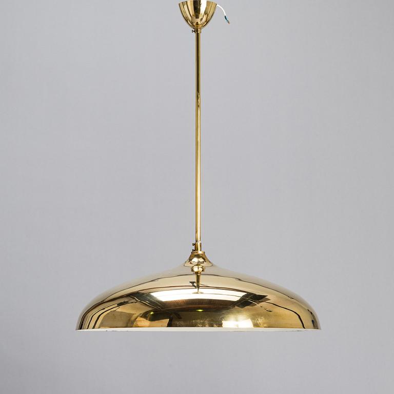 A mid-20th-century pendant light for Itsu.