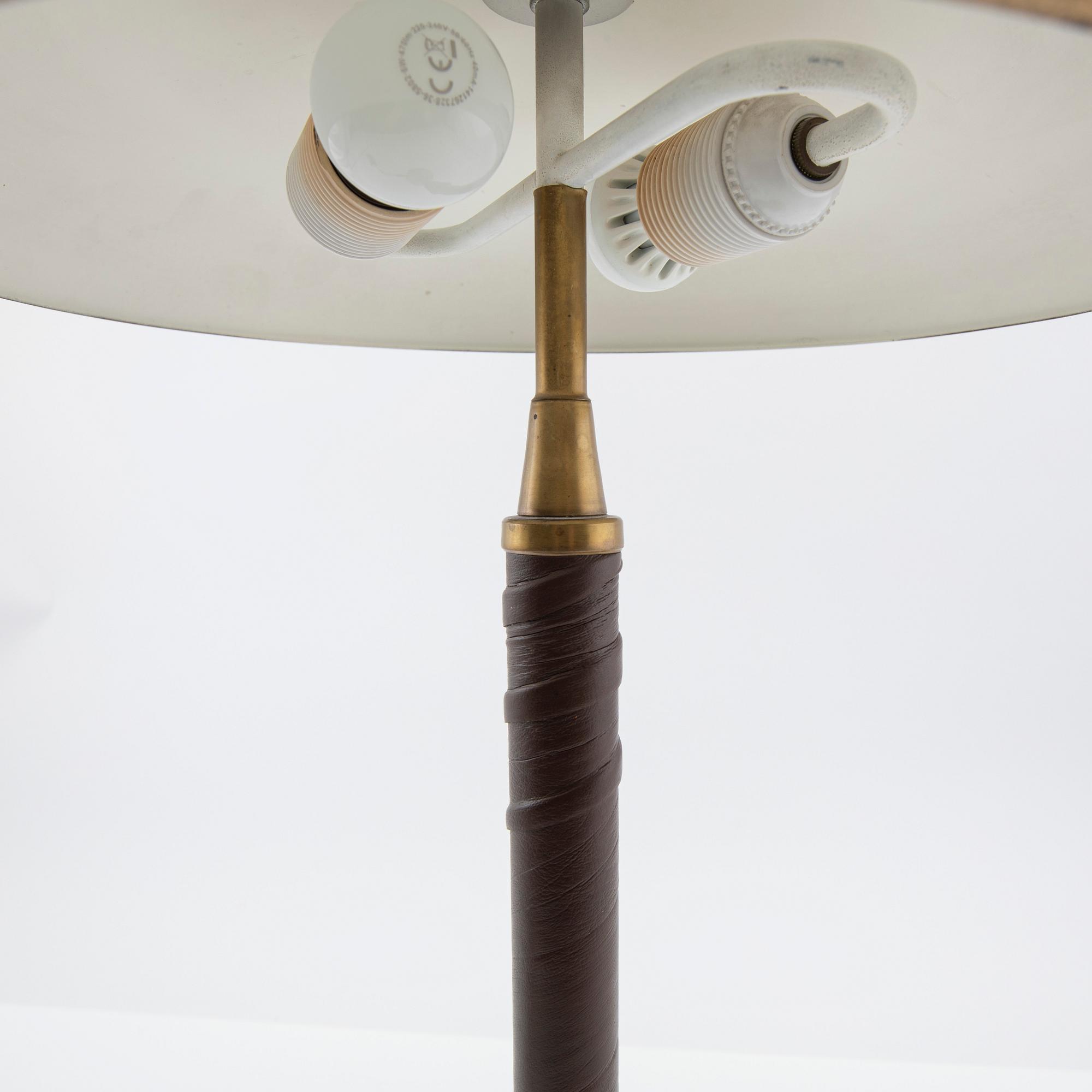 Einar Bäckström's Metal Goods Factory, table lamp, model '5013', Swedish Modern, 1940s.