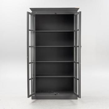 Vitrinskåp, 1900-talets senare del.