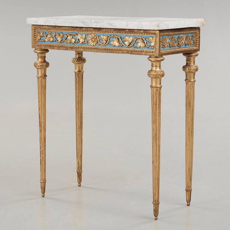 KONSOLBORD. Gustavianskt stockholmsarbete i Pehr Ljungs art, 1700-talets slut.