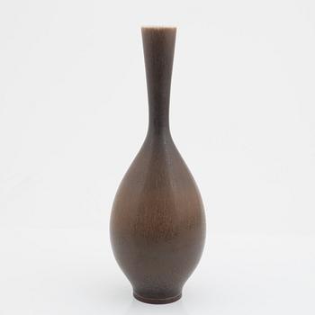 Berndt Friberg, a stoneware vase, Gustavsberg studio, Sweden 1965.