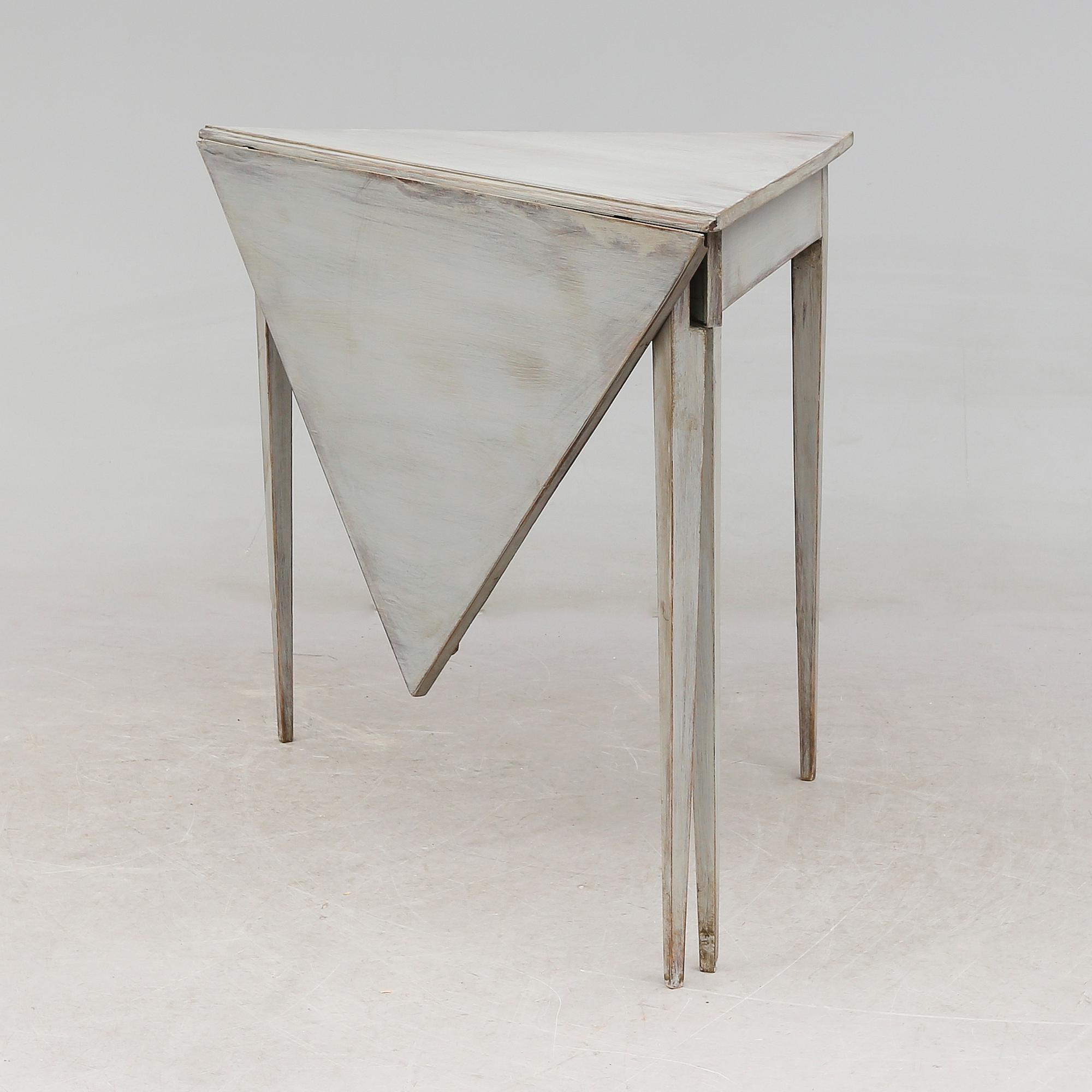 HÖRNBORD, 1800-talets mitt.
