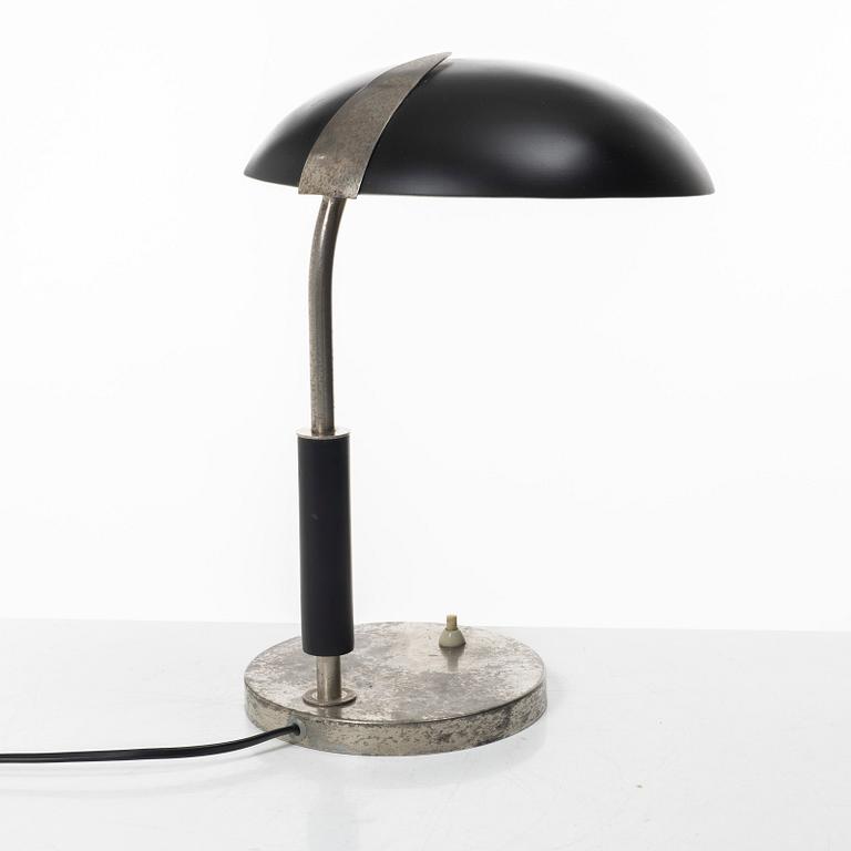 Harald Notini, a table lamp, model "15091 A", Arvid Böhlmarks Lampfabrik, Stockholm, 1930s.