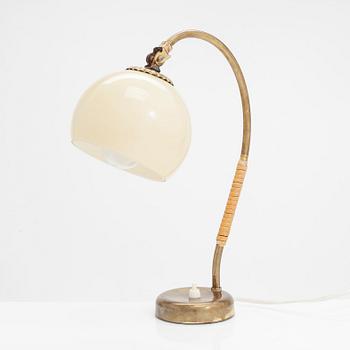 Bordslampa, model 61040, Idman, 1900-talets mitt.