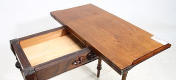 SPELBORD. Nyrenässans 1800-talets slut.