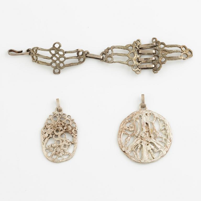 Lars Arby, a bracelet and two pendants, sterling silver, Gothenburg 1982, 1981 and 1978.