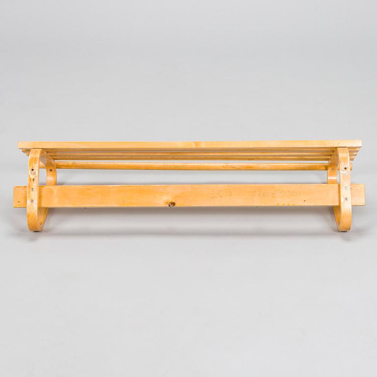 Alvar Aalto, klädhängare, O.Y. Huonekalu- ja Rakennustyötehdas A.B. 1950-tal.