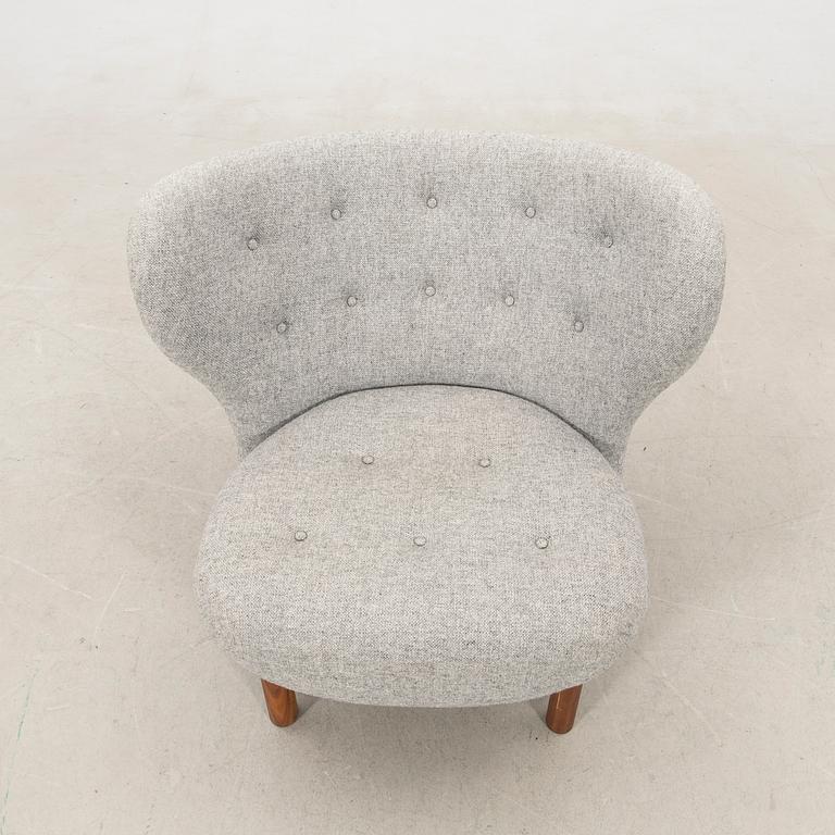 Viggo Boesen, armchair, "Little Petra" VB1, for &Tradition 21st century.