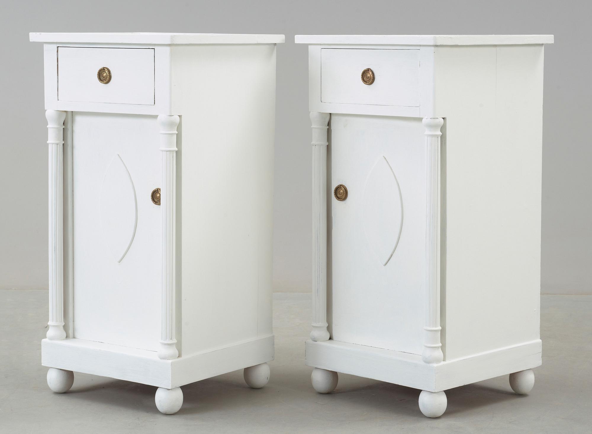 NATTDUKSBORD, ett par, nyrenässans, 1800/1900-tal.