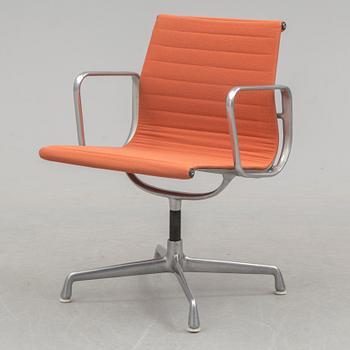 A 'EA 104 Swivel' chair by Charles & Ray Eames, Herman Miller.