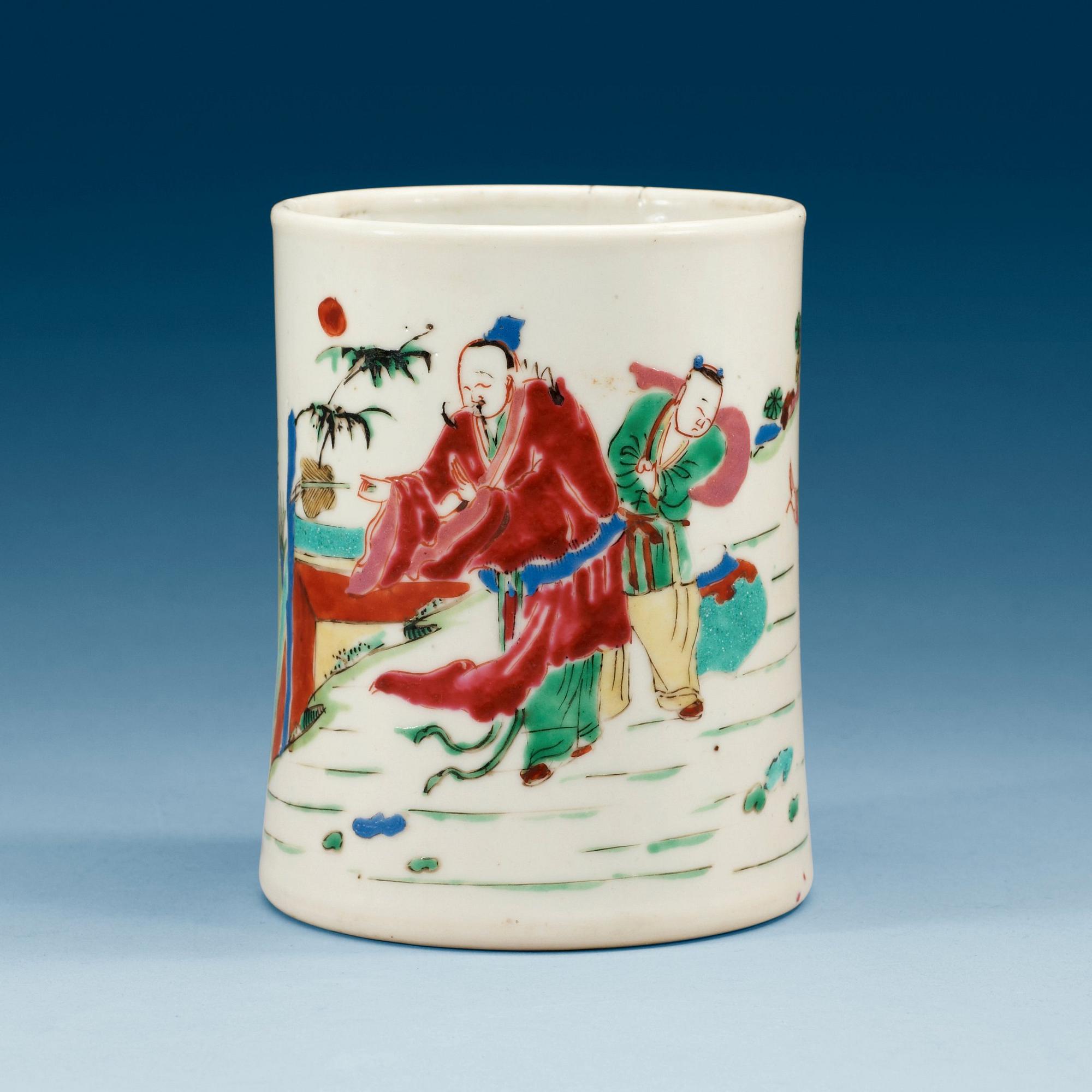 A famille rose brush pot, Qing dynasty, 18th Century.