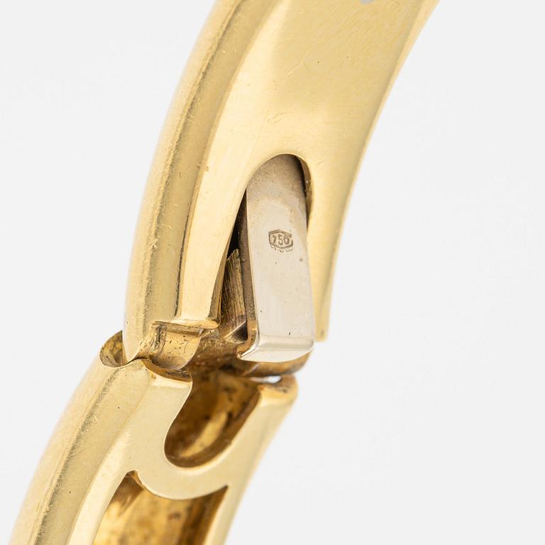 Armring, 18K guld med hjärtformad rubin och safir och briljantslipade diamanter.