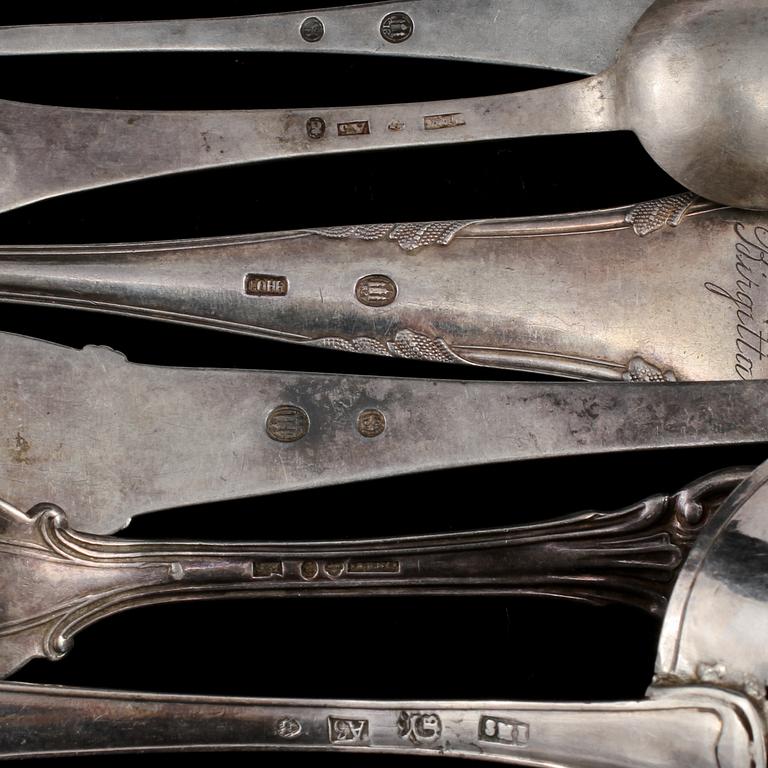 PARTI SILVER, 18 delar, Sverige samt Danmark, 1800/1900-tal. Vikt 729 g.