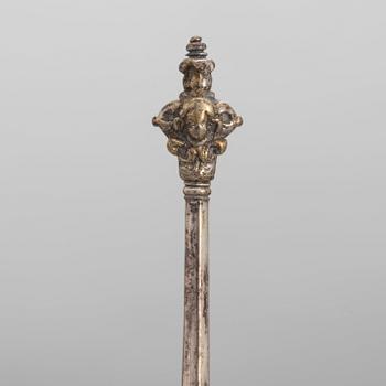 A Swedish 17th Century silver spoon, mark possibly of David Richter the elder (Stockholm 1630-1677 (-78)).