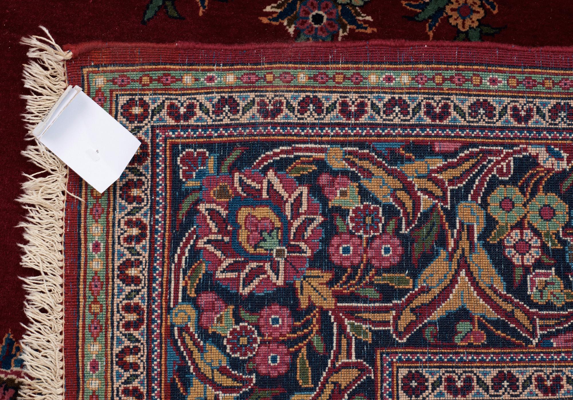 SEMI-ANTIQUE/OLD KASHAN. 202 x 134 cm.