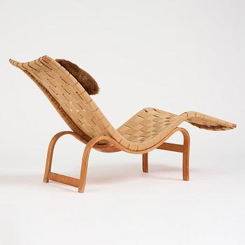 Bruno Mathsson, a birch and beech 'Liggstol nr 36' lounge chair, Firma Karl Mathsson Värnamo Sweden 1941.