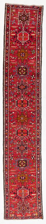 Gallery carpet, Hamadan Karaji, 425 x 77 cm.