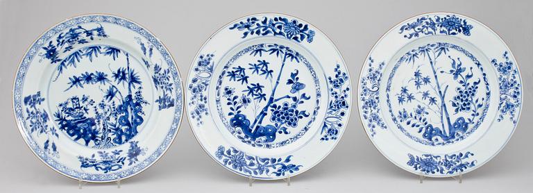 TALLRIKAR, 3+2+1, porslin, Kangxi/Qianlong, Kina 1700-tal.