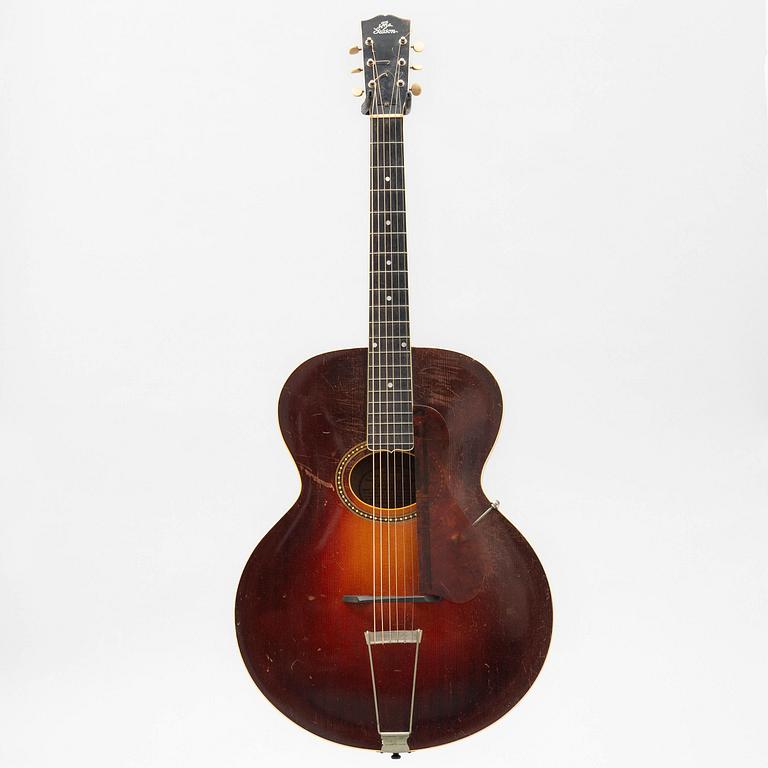Gibson, akustisk gitarr, modell "L-4", 1928, USA.