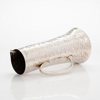 Tapio Wirkkala, tillbringare och bägare, 6 st, sterlingsilver, Kultakeskus, Tavastehus 1973-1974.