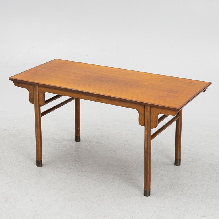 Georg Christensen, a coffee table, mid 20th Century.