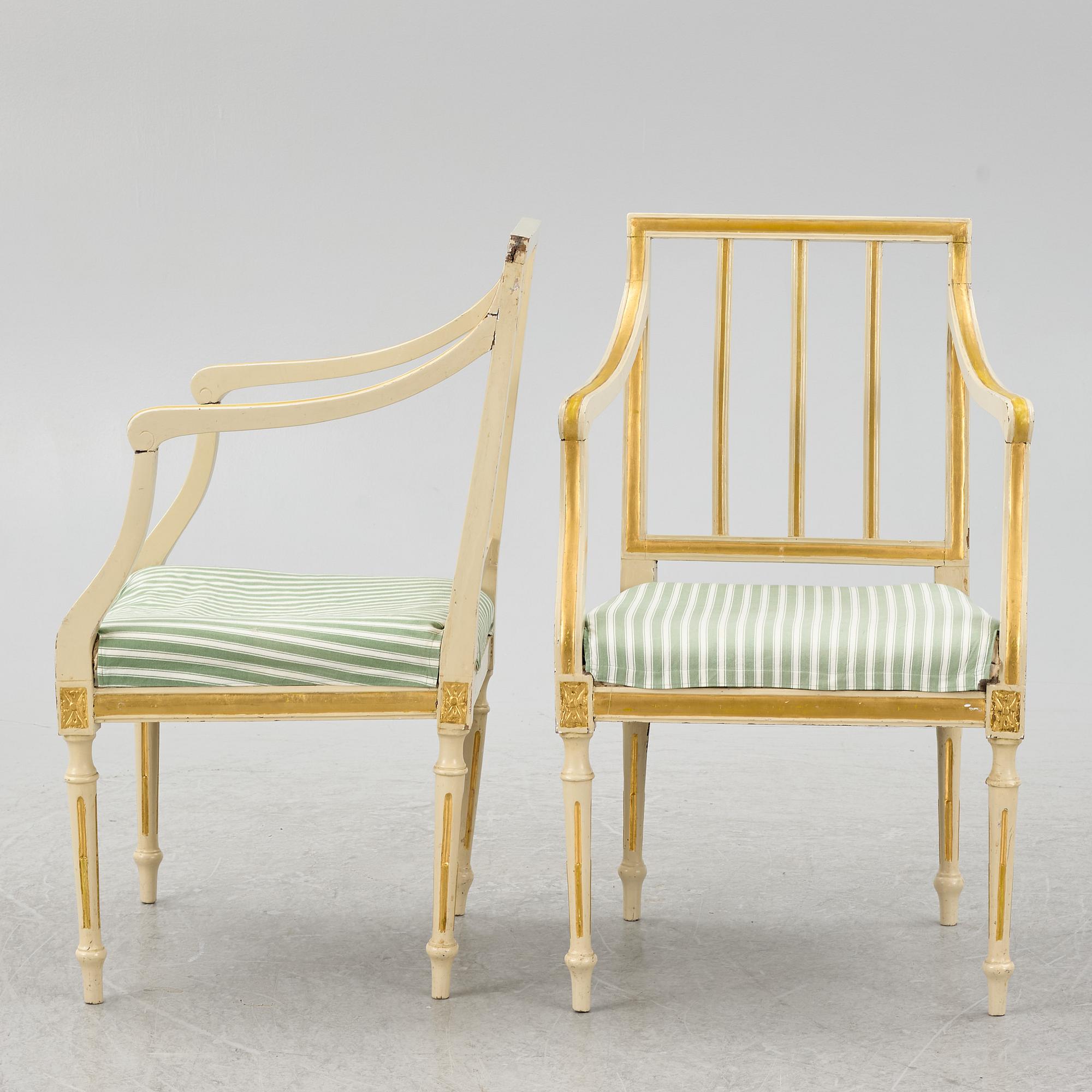 Karmstolar, ett par, gustaviansk stil 1800-tal.