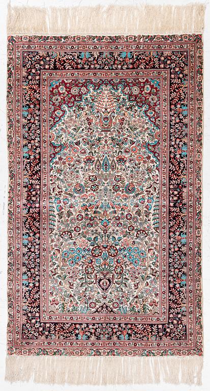 Rug, Herat design, silk, approx. 153 x 93 cm.