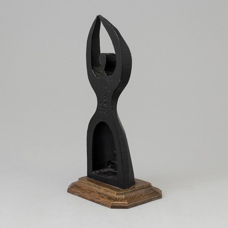 GUNNAR KANEVAD, sculpture, cast iron, signed and dated 1973.