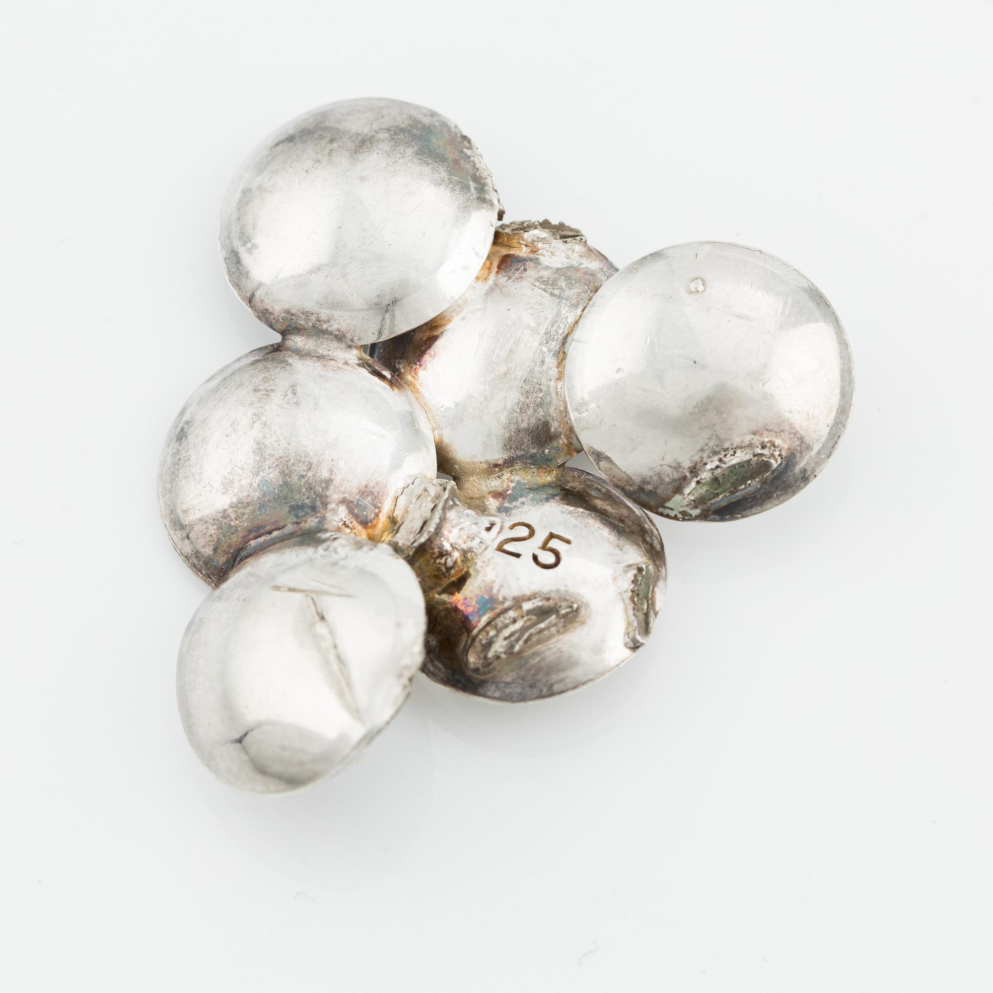 A Peter von Post ring, sterling silver.