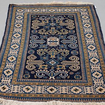 MATTO, a semi-antique Ardebil possibly, ca 136,5 x 83 cm.