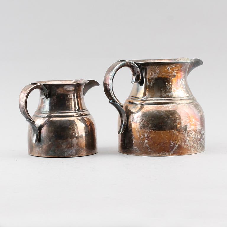 KANNOR, 2 st, nysilver, 1900-talets första hälft.