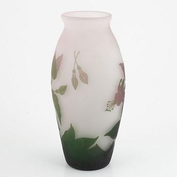 An Art Nouveau cameo glass vase, Arsale, early 20th Century.