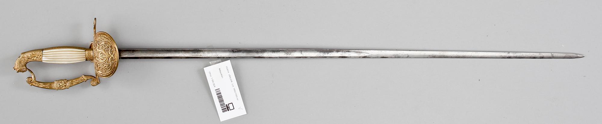 VÄRJOR, 3 st, 1800/1900-tal.