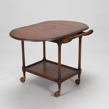 A drop-leaf tea trolley from the latter half of the 20th century.