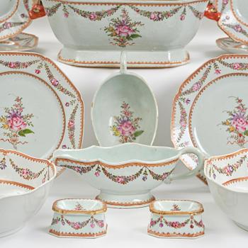 An extensive famille rose dinner service, Qing dynasty, Qianlong (1736-95). (106 pieces).