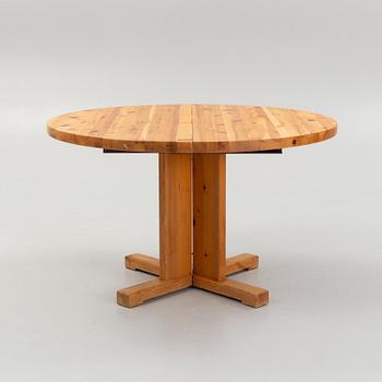 A pine dining table, 1970's.