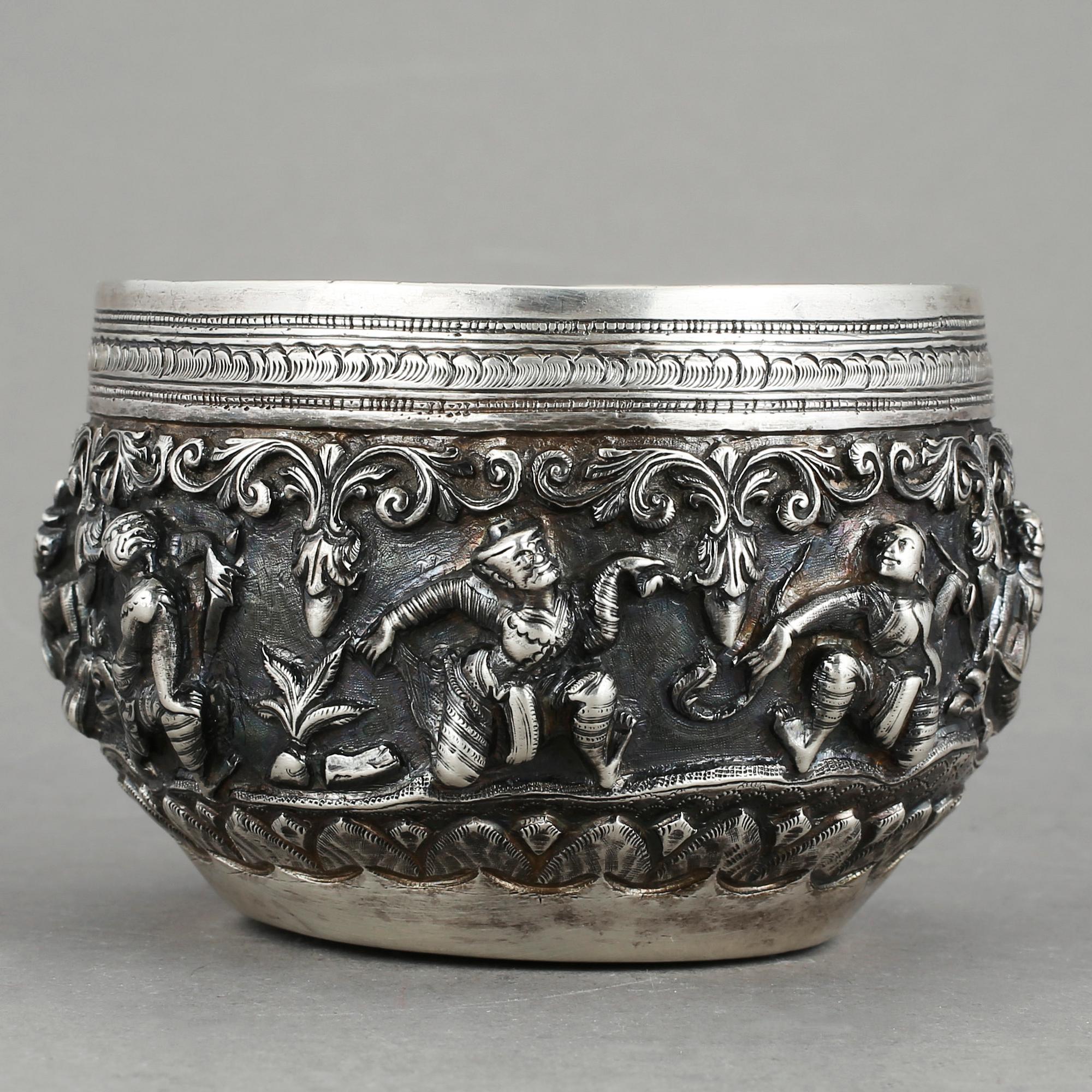 SKÅL, silver, Burmesisk, vikt ca 222g.