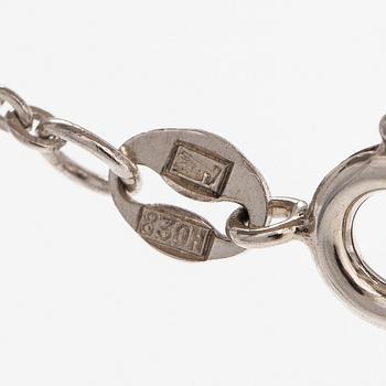 Elis Kauppi, A silver necklace woth moon quartzes. Kupittaan kulta, Turku 1960.
