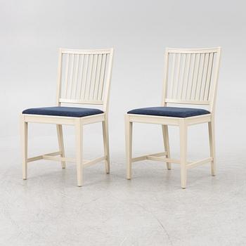 Svante Skogh, a 'Vindö' dining table and four chairs, Balders snickeri, Vaggeryd, second half of the 20th century.