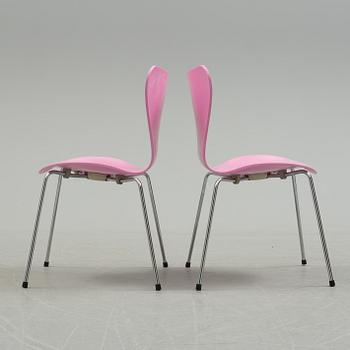 ARNE JACOBSEN, stolar, 10 st, "Sjuan" Fritz Hansen, Danmark 1991.