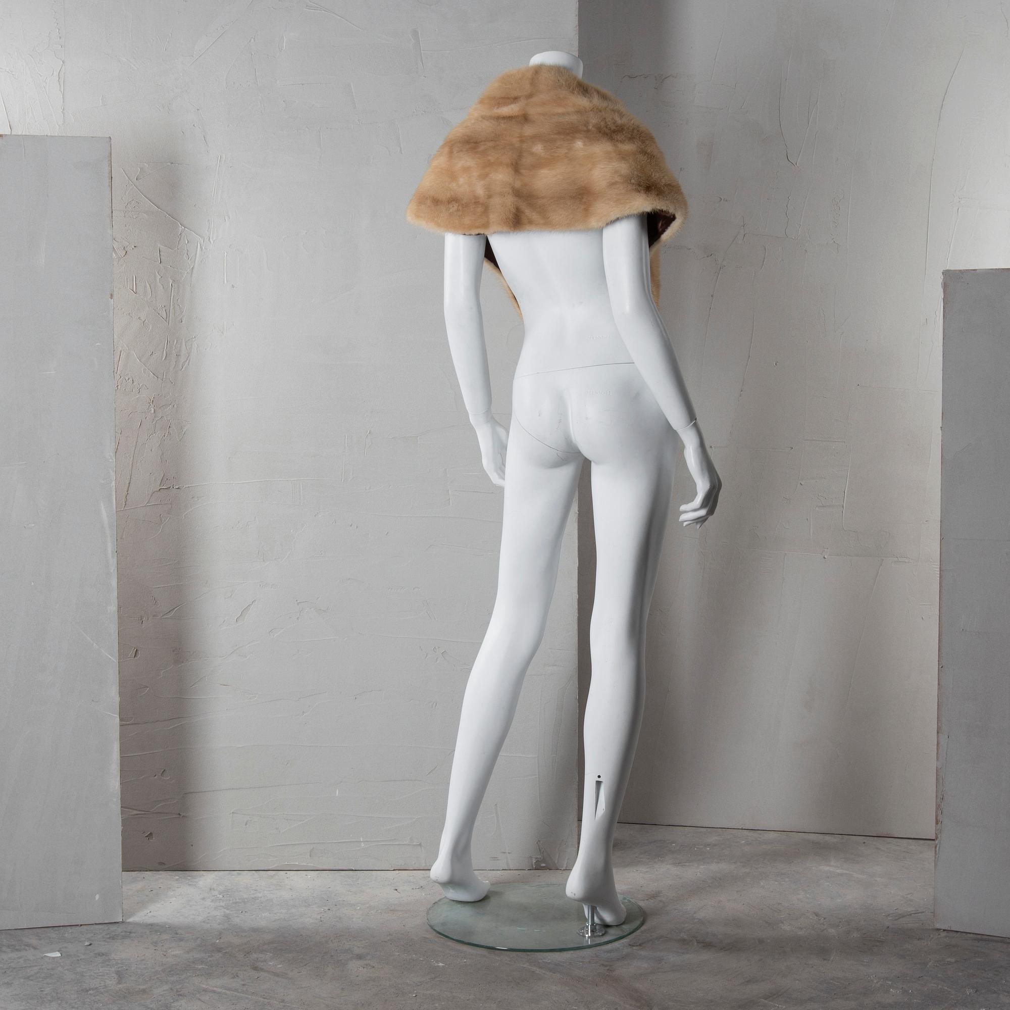 STOLA, mink, 1900-talets mitt.