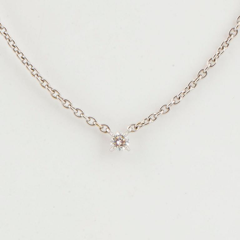 Brilliant-cut diamond necklace by Cartier.