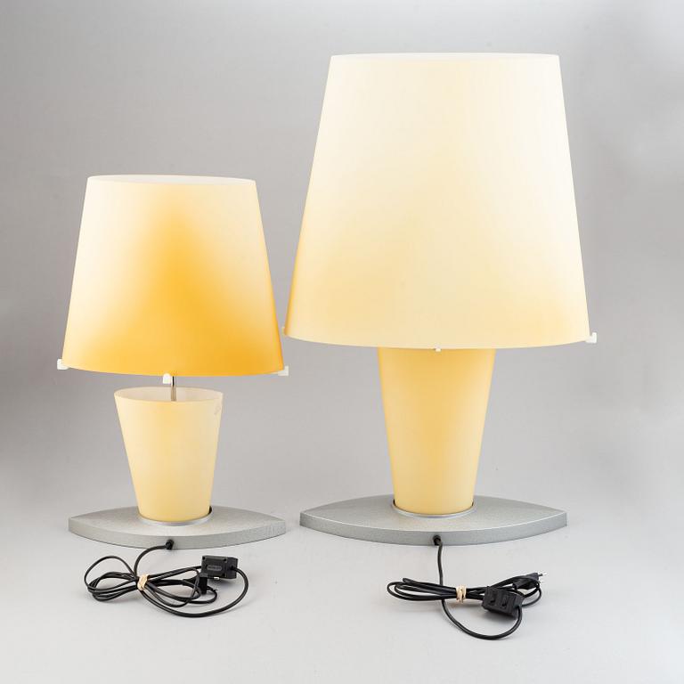 Bordslampor, 2 st, design av Daniela Puppa 1991, Fontana Arte, Italien.