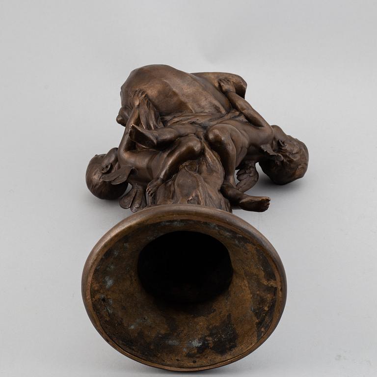 GUSTEN LINDBERG, Skulptur. Brons. Sign. Dat. Gjutarstämpel. Höjd 41,5 cm.