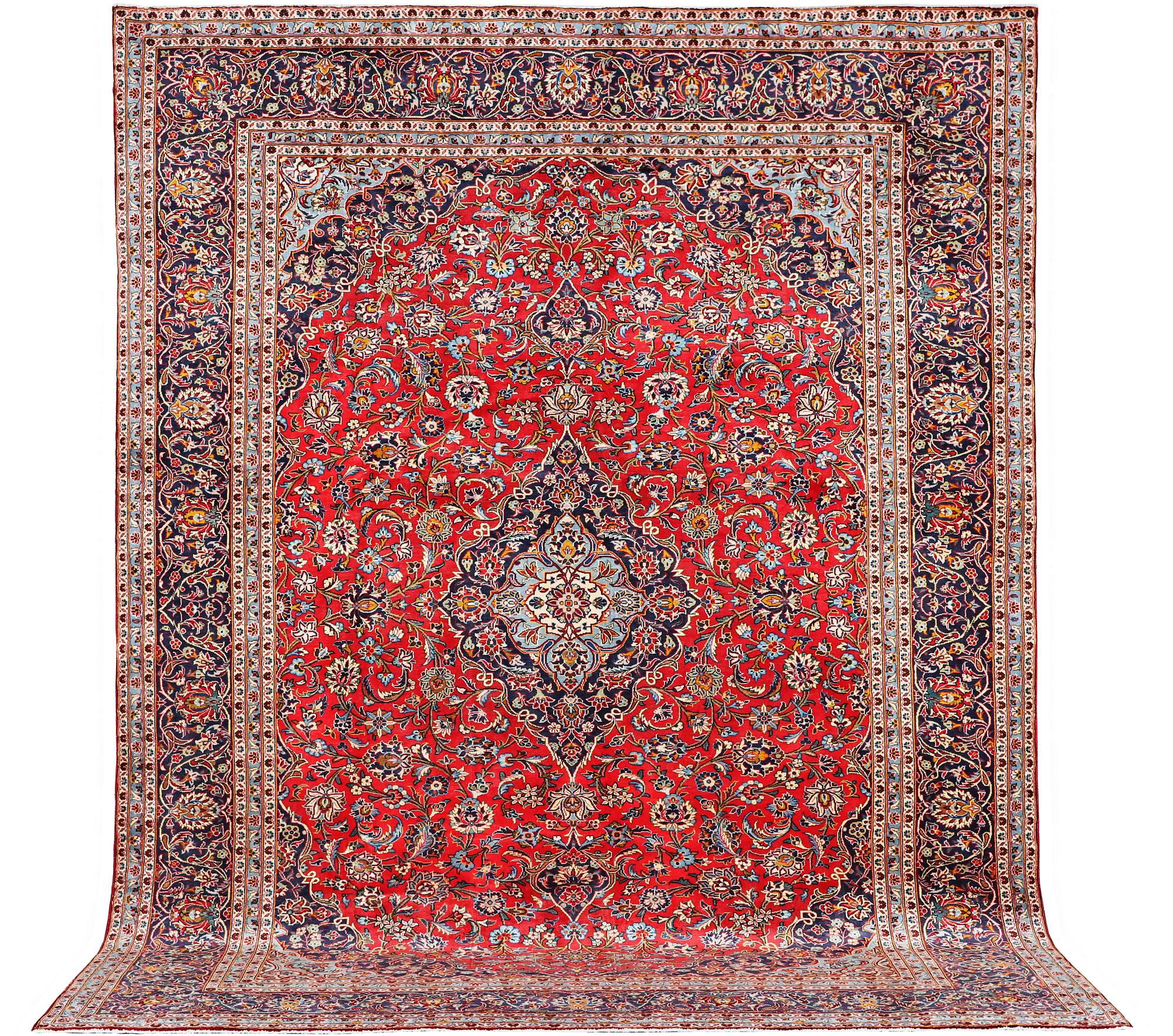 A carpet, Kashan, ca 357 x 287 cm.
