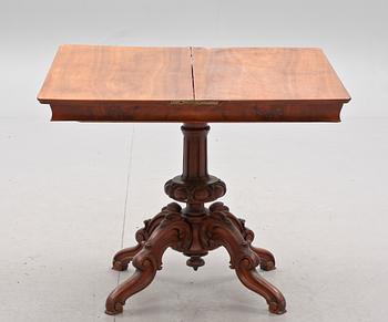 SPELBORD, nyrokoko, 1800-talets andra hälft.